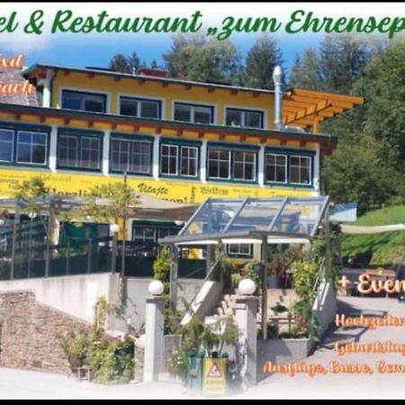 Gasthof Klug Zum Ehrensepp Modriach Bagian luar foto