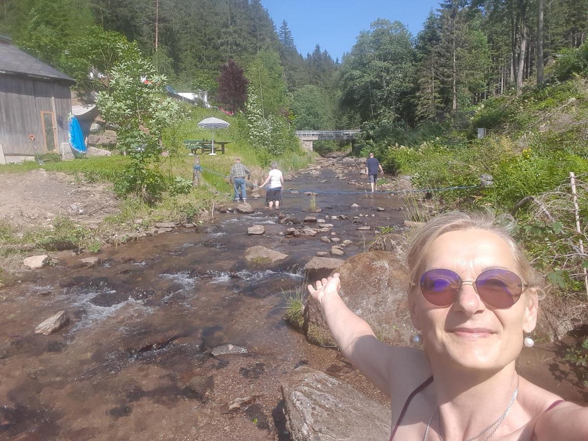 Gasthof Klug Zum Ehrensepp Modriach Bagian luar foto