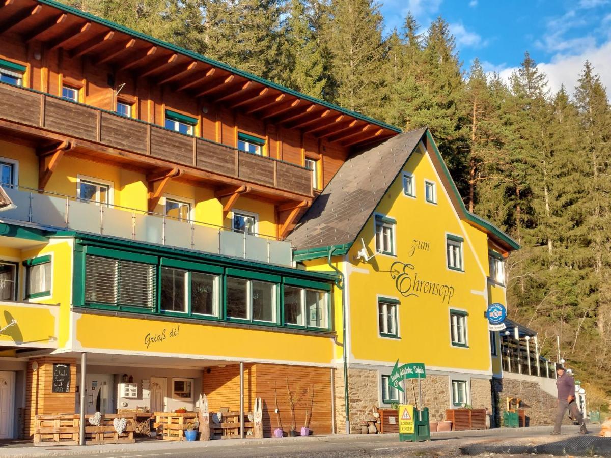 Gasthof Klug Zum Ehrensepp Modriach Bagian luar foto