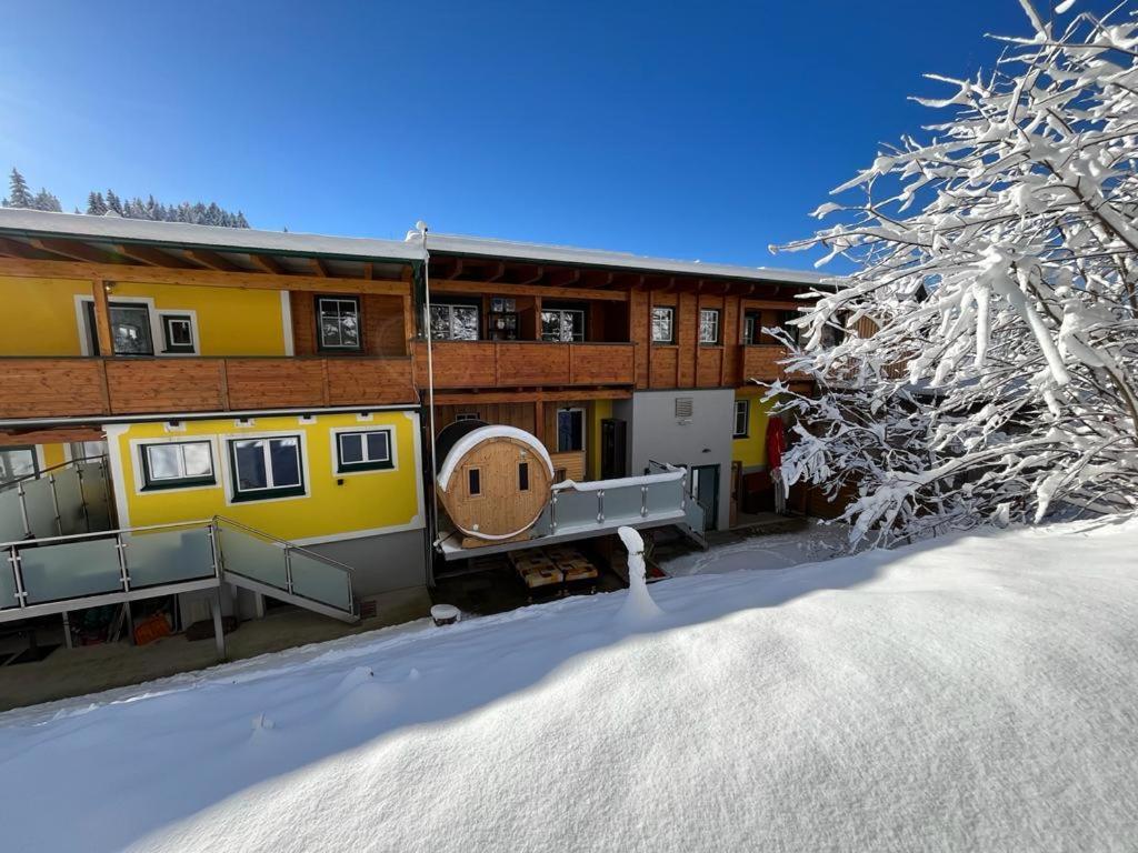 Gasthof Klug Zum Ehrensepp Modriach Bagian luar foto